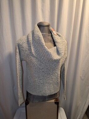 NWT MUDD Women's Cowl Neck Sweater Long Sleeve Egret MSRP $36 SizeM NEW